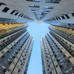  Apartment Enjoy Bgc Sunset And Golf Course View 2 Bedroom Loft With 100mbps Internet Connection