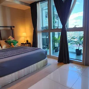  Apartment Spacious Unit At Uptown Parksuites Across Uptown Mall And Mitsukoshi Mall Free Parking With Washer