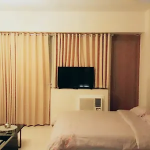 Palm Tree 1 Апартаменты